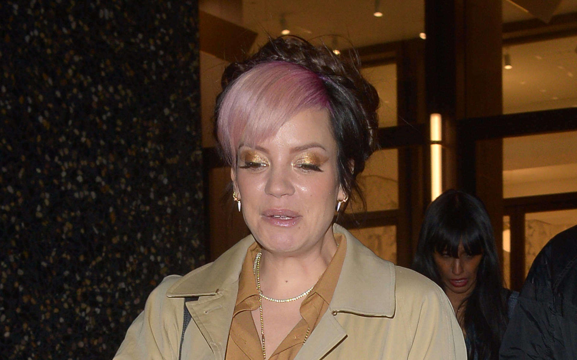 Lily Allen: Mein Label hat nichts gegen sexuellen Übergriff getan Lily Allen: Mein Label hat nichts gegen sexuellen Übergriff getan