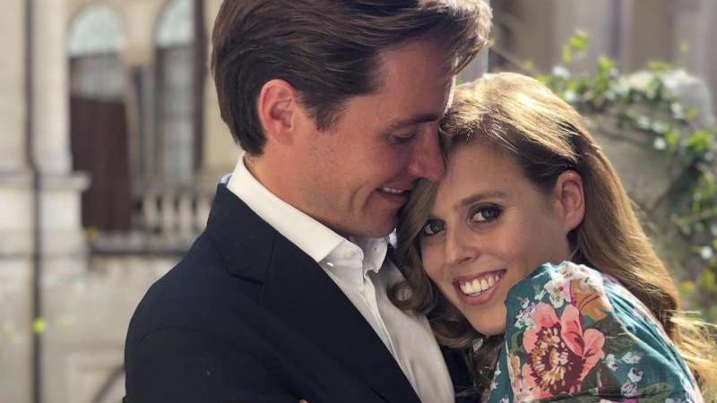 Prinzessin Beatrice und Edoardo Mapelli Mozzi flittern in Frankreich Prinzessin Beatrice und Edoardo Mapelli Mozzi. Foto: AP/Princess Eugenie/Buckingham Palace