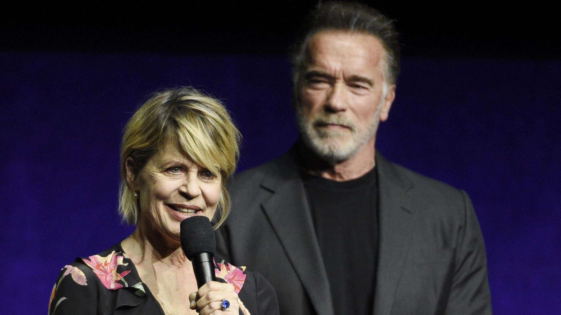 Arnold Schwarzenegger gratuliert Linda Hamilton mit besonderem Post zum Geburtstag Linda Hamilton und Arnold Schwarzenegger 2019