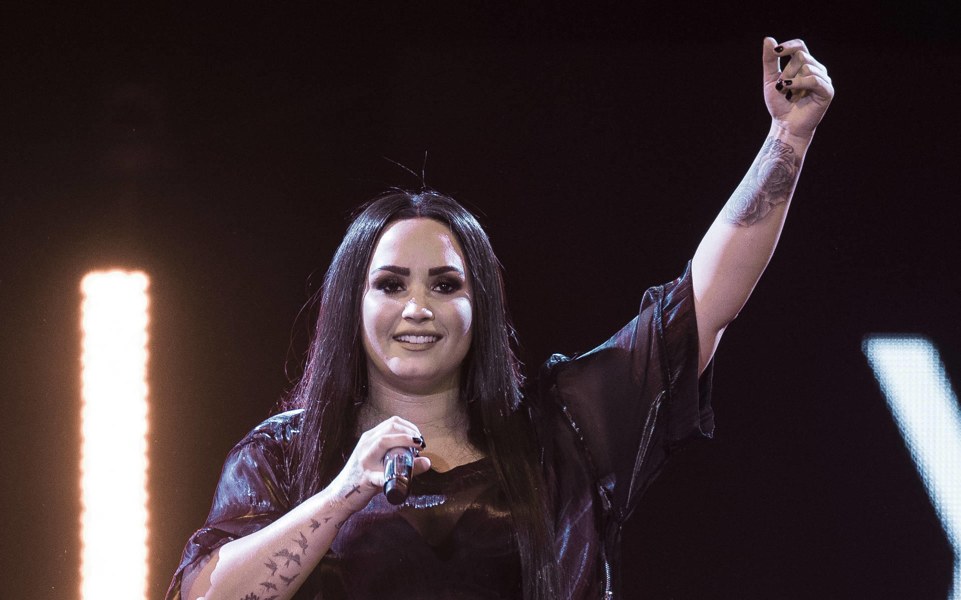 Demi Lovato ließ sich bei Israel-Besuch im Jordan taufen Demi Lovato: Spirituelle Rundumerneuerung durch Israel-Reise