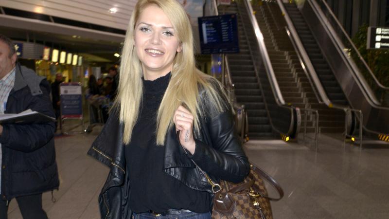 Sara Kulkas Plädoyer an die Selbstbestimmtheit der Frau Sara Kulkas Plädoyer an die Selbstbestimmtheit der Frau