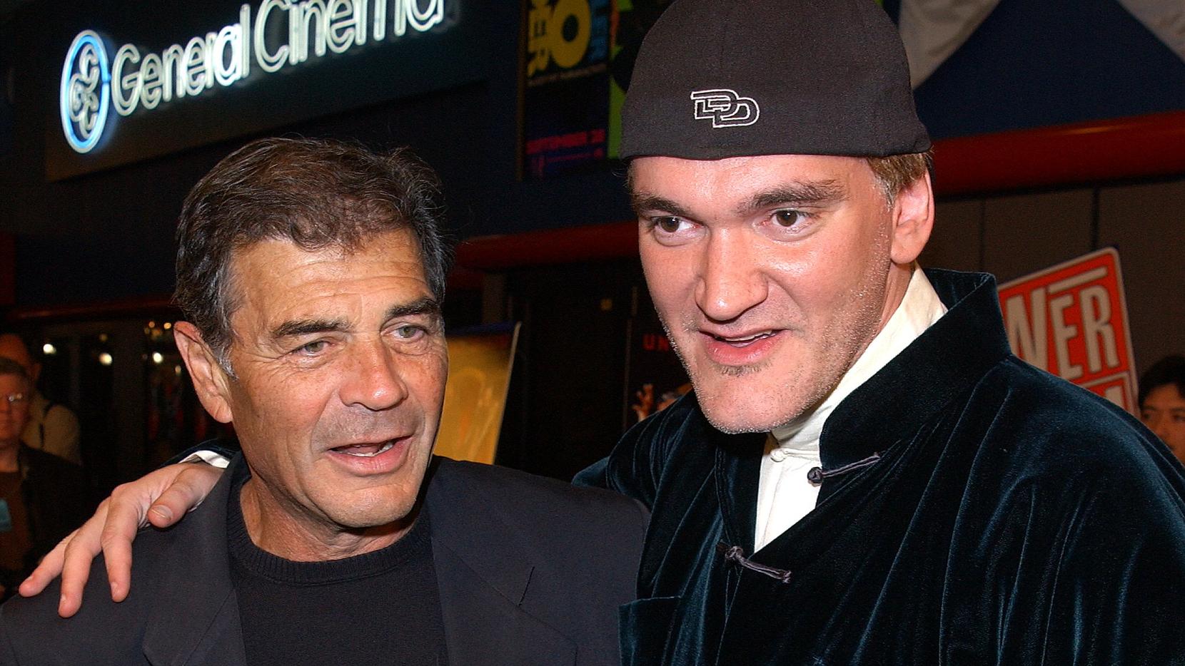 „El Camino“-Star Robert Forster ist tot: Am Tag der Filmpremiere gestorben Robert Forster und Quentin Tarantino zusammen in Hollywood 2001.
