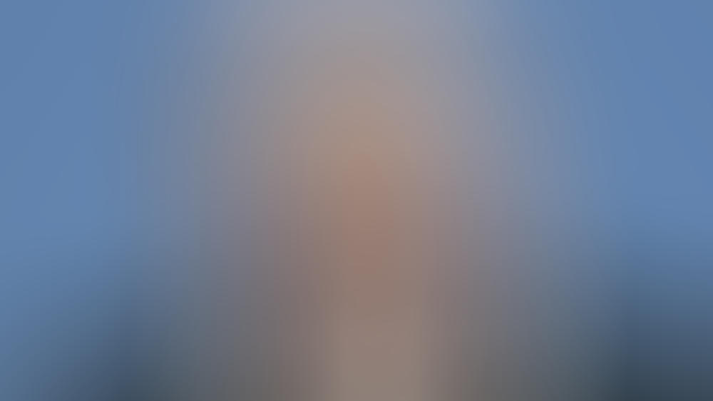 Wirtschaftsminister Peter Altmaier von der Bühne gestürzt Wirtschaftsminister Peter Altmaier von der Bühne gestürzt