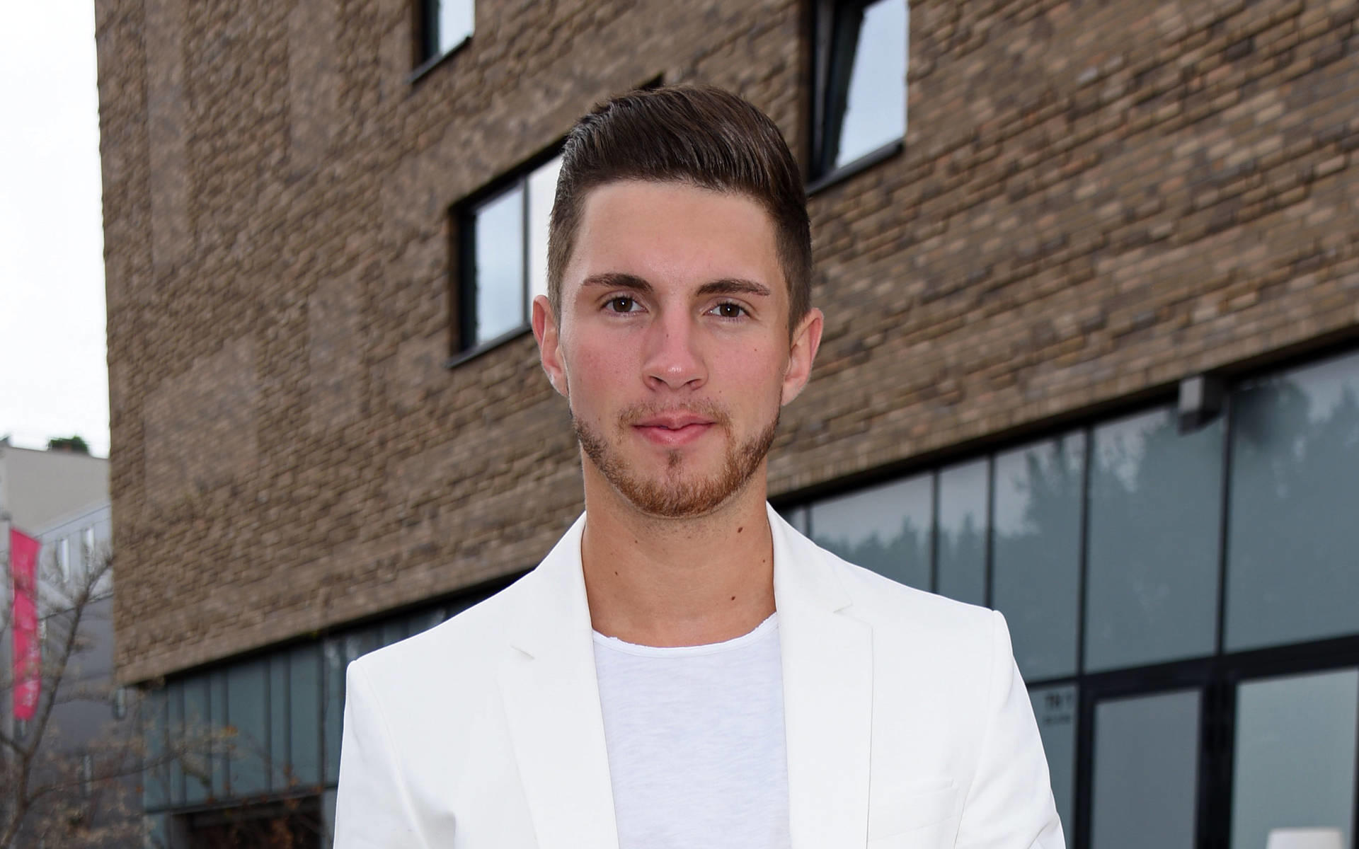 Joey Heindle: Mit Freundin aufs Eis Joey Heindle: Mit Freundin aufs Eis