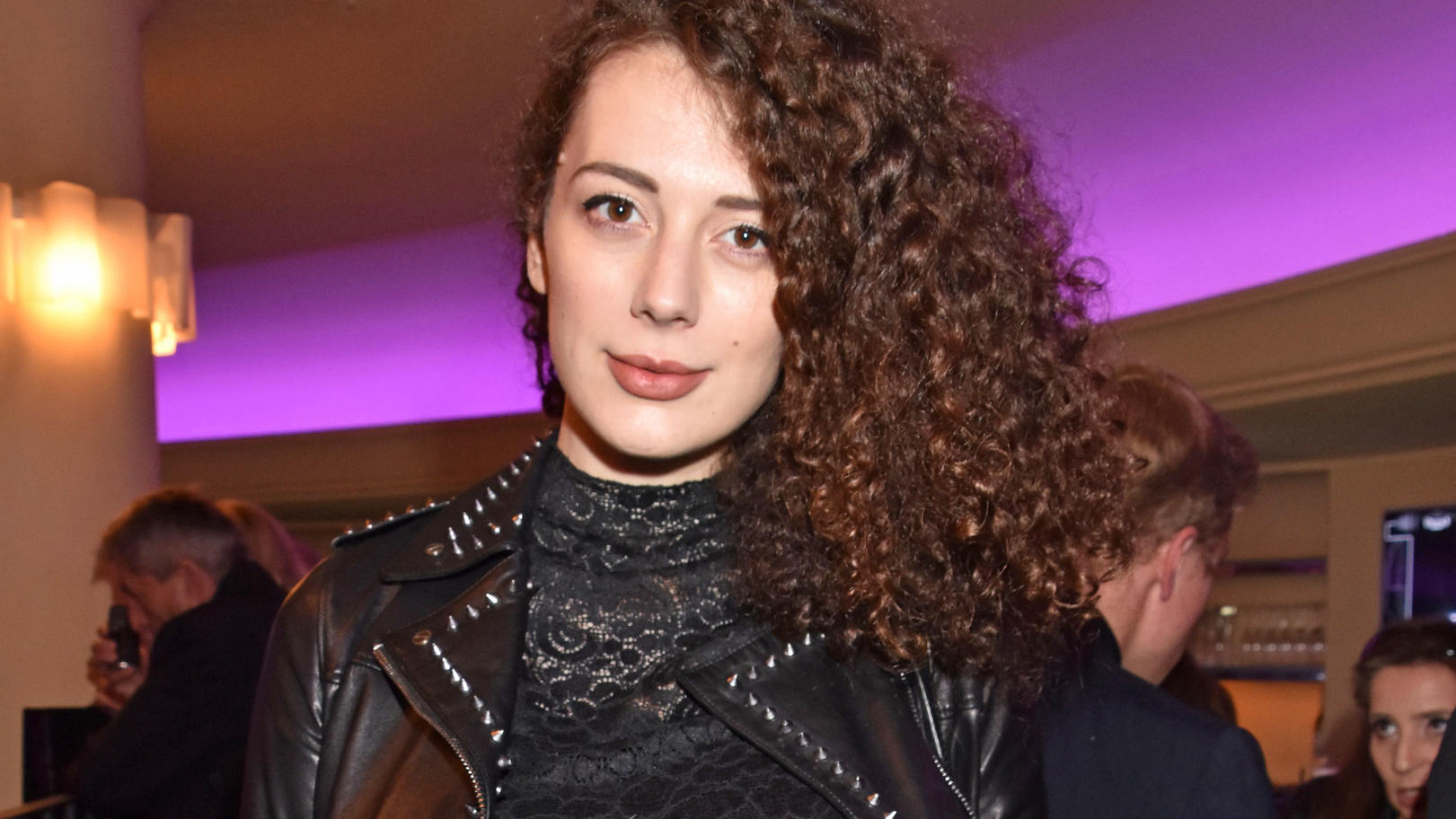 Leila Lowfire: Ist das Baby schon da? Die Ex-Dschungelcamperin zeigt ihren tierischen Nachwuchs Schwarzer Reiter Luxury Fetish Fashion Show (Fetisch-Modenschau), Metropol, Berlin, DEU, 16/11/19Pictured: Leila LowfireRef: SPL5129692 161119 NON-EXCLUSIVEPicture by: AEDT / SplashNews.comSplash News and PicturesLos Angeles: 310-821-2666New York: 21