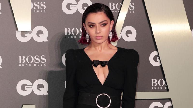 Charli XCX: Wütende Ansage an männerdominierte Musikbranche Charli XCX: Wütende Ansage an männerdominierte Musikbranche