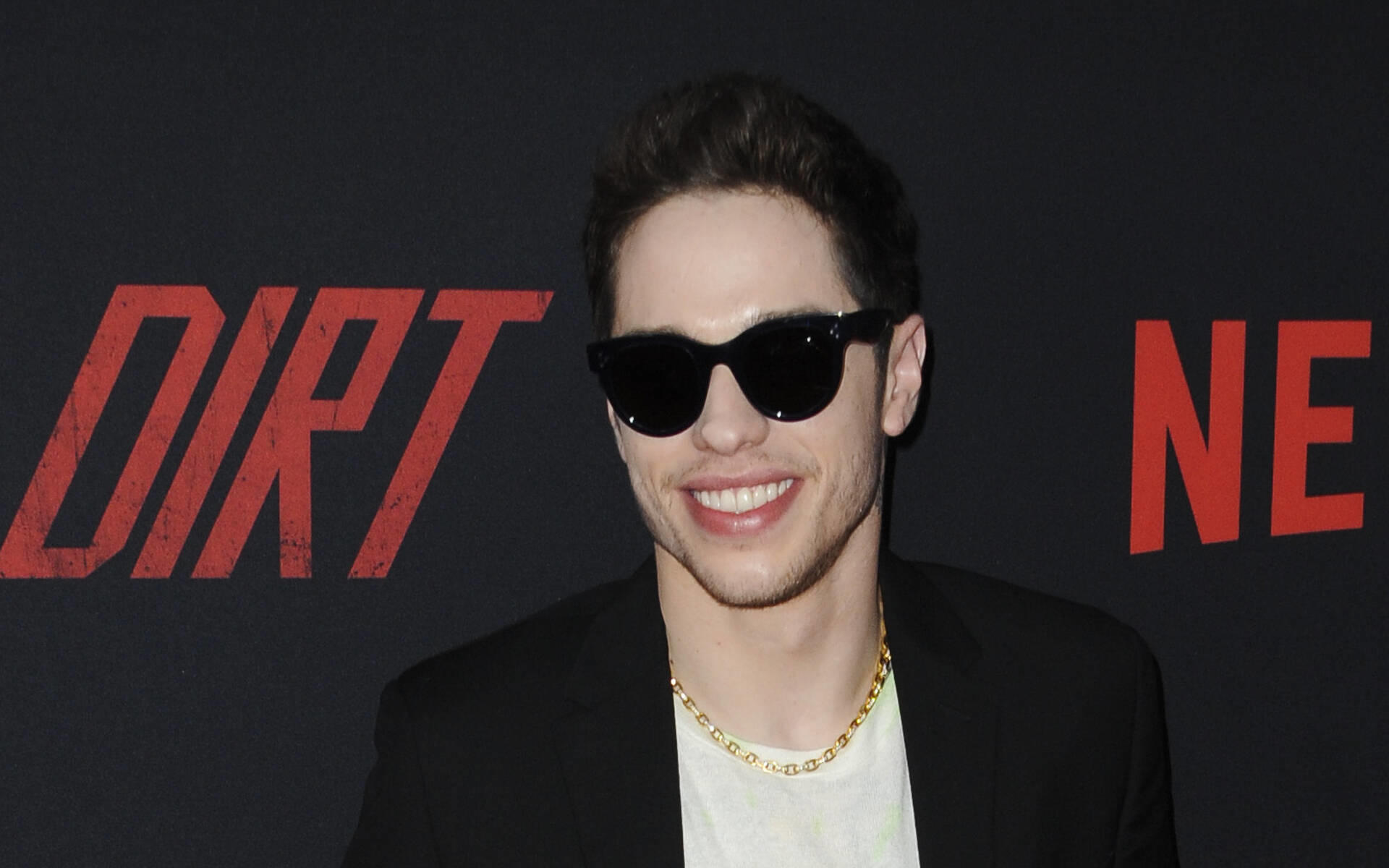 Eine Million Dollar Strafe: Pete Davidson verpasst seinen Fans einen Maulkorb Eine Million Dollar Strafe: Pete Davidson verpasst seinen Fans einen Maulkorb