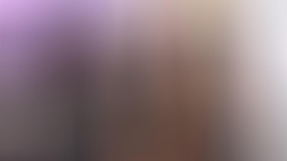 Hat R. Kelly für die Hochzeit mit Aaliyah einen Beamten bestochen? Hat R. Kelly für die Hochzeit mit Aaliyah einen Beamten bestochen?