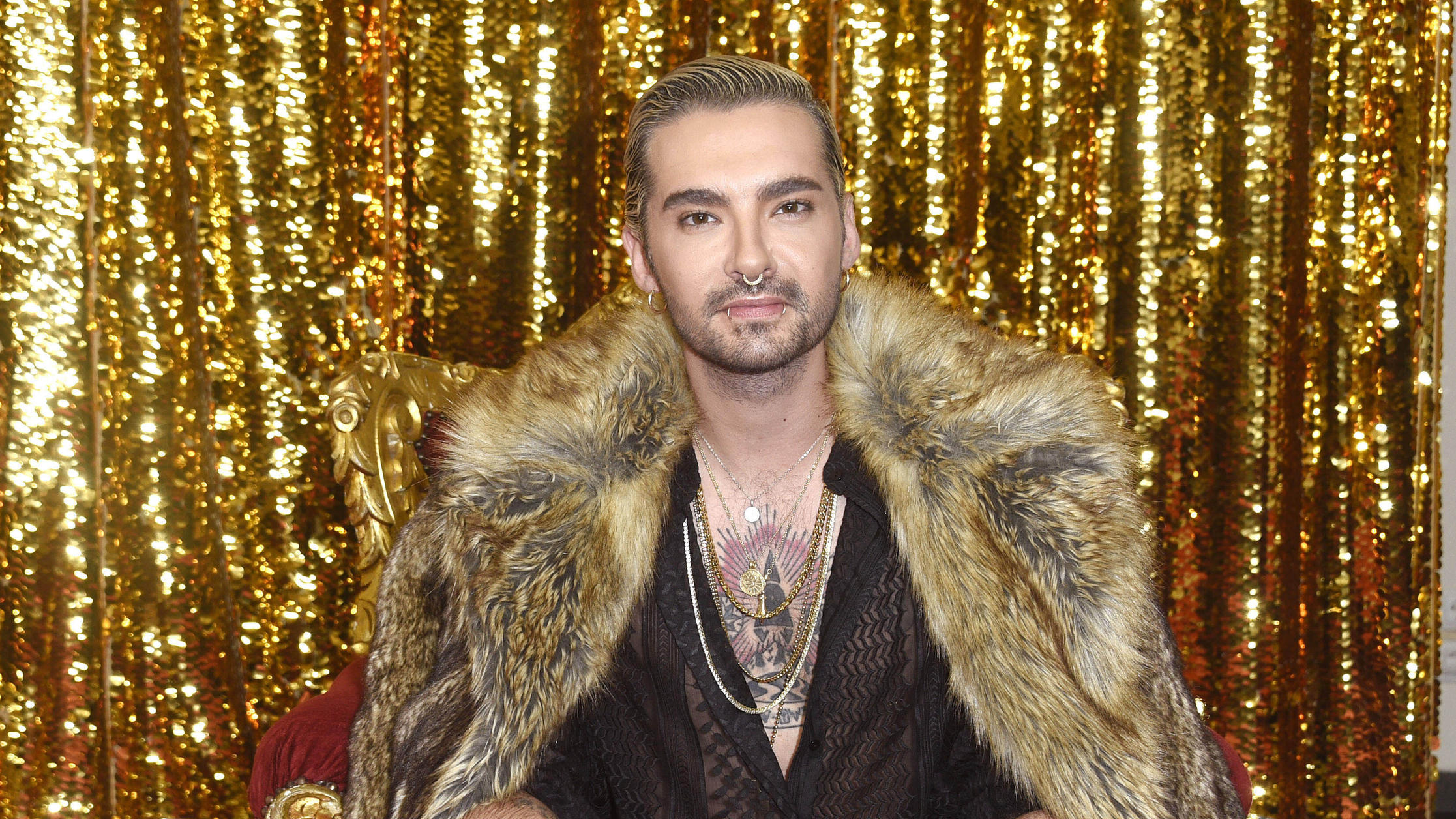 Bill Kaulitz: „Es macht einen nicht weniger männlich, wenn man Make-up trägt“ Bill Kaulitz bei der Premiere der TV-Show Queen of Drags im Zoo Palast. Berlin, 11.11.2019 *** Bill Kaulitz at the premiere of the TV Show Queen of Drags at the Zoo Palast Berlin, 11 11 2019 Foto:xN.xKubelkax/xFuturexImage