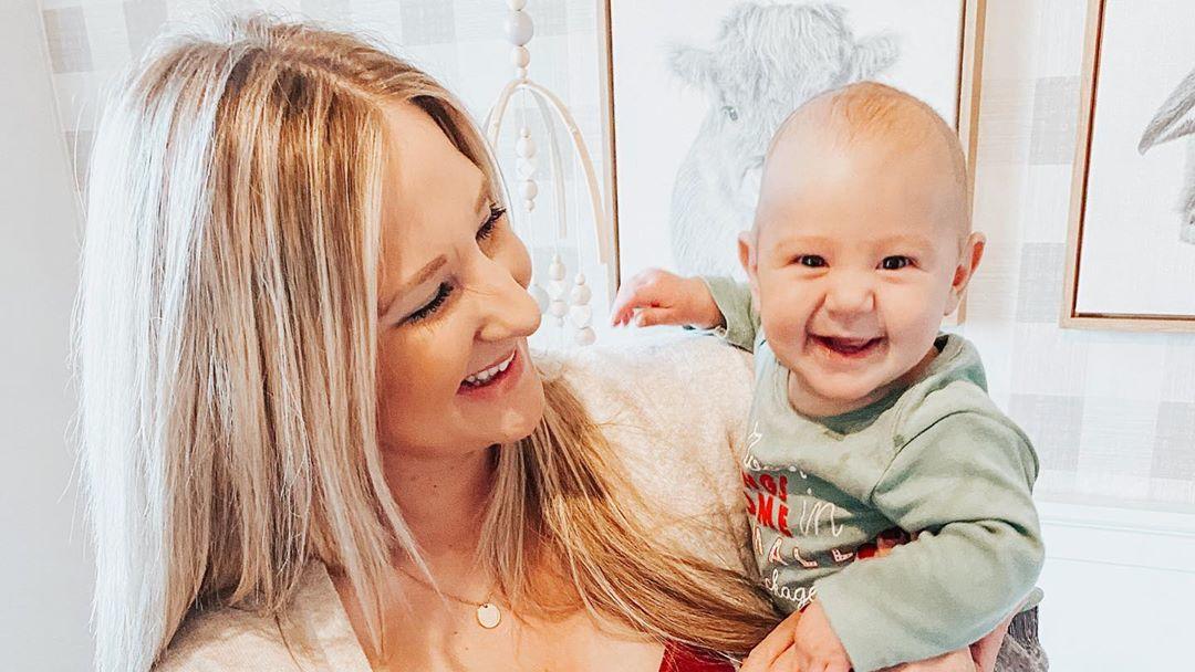 Nach dem Tod ihres Babys: YouTuberin Brittani Boren postet letztes Foto mit ihrem Sohn Brittani Boren mit ihrem Sohn Crew wenige Tage vor seinem Tod