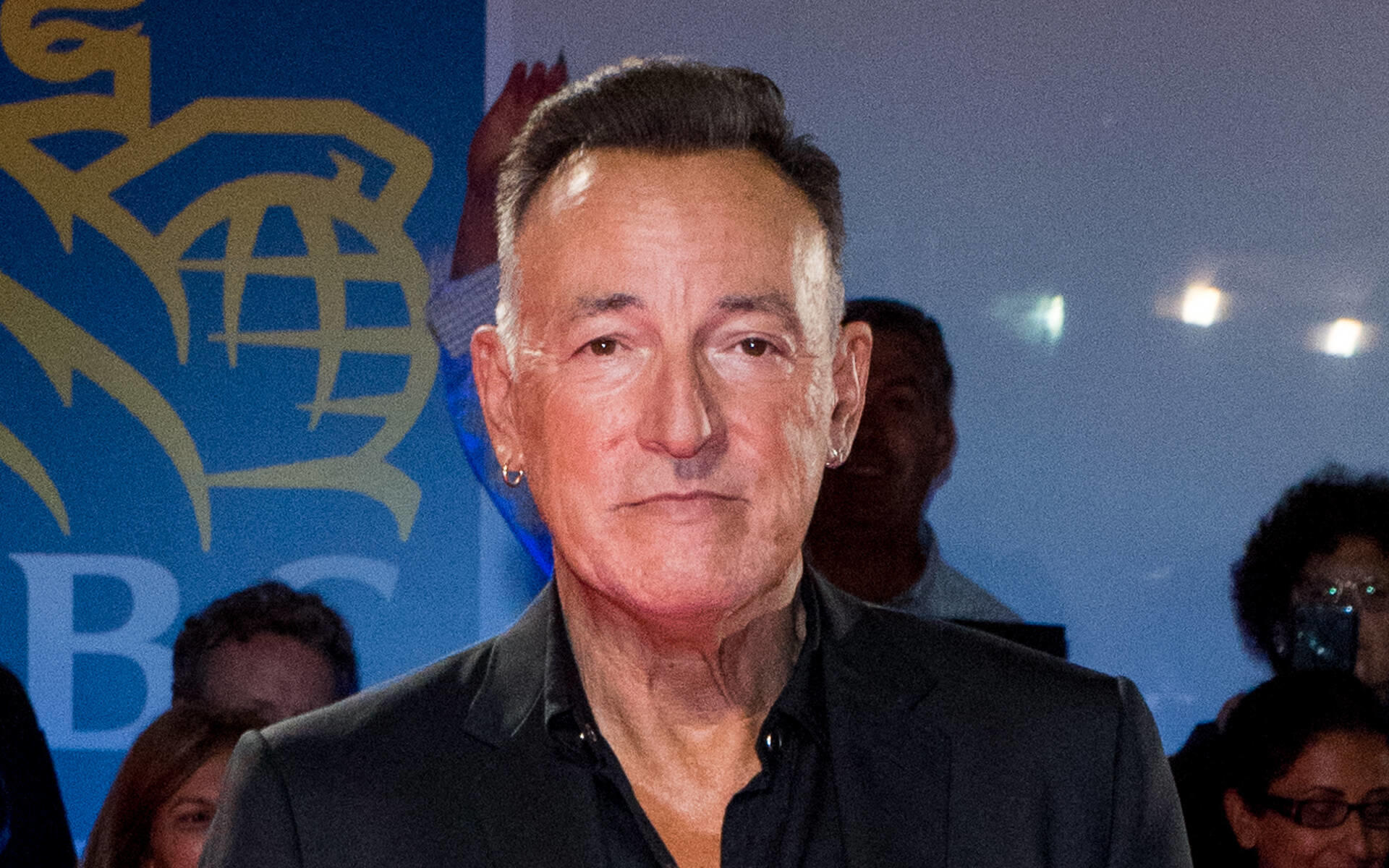Papa ist stolz: Bruce Springsteens Sohn ist jetzt Feuerwehrmann Papa ist stolz: Bruce Springsteens Sohn ist jetzt Feuerwehrmann