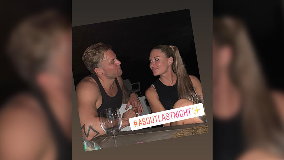 Ex-„Bachelorette“-Kandidat Daniel Chytra ist frisch verliebt Ex-Bachelorette-Kandidat Daniel Chytra und seine Freundin Daniela Trilety im gemeinsame Urlaub.