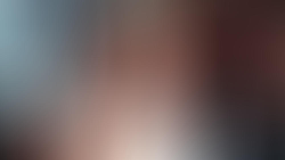 Milla Jovovichs Baby ist da: Dieses intime Still-Bild teilt sie mit den Fans Milla Jovovich teilt intimes Still-Bild mit ihrer Tochter