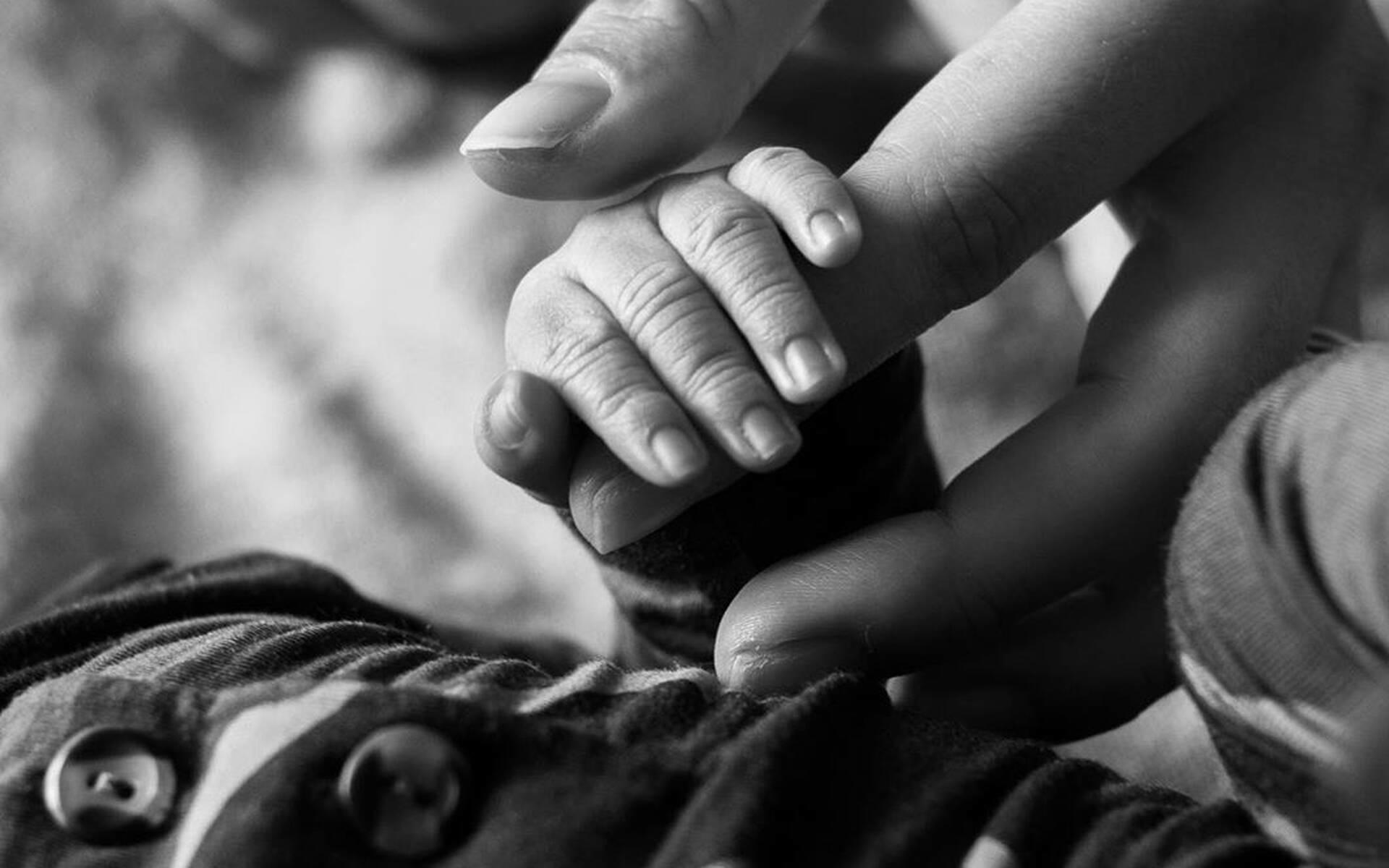 Ashley Graham zeigt erste Baby-Fotos von ihrem kleinen Prinzen Frischgebackene Mama Ashley Graham: Sie zeigt uns ihren Sohn