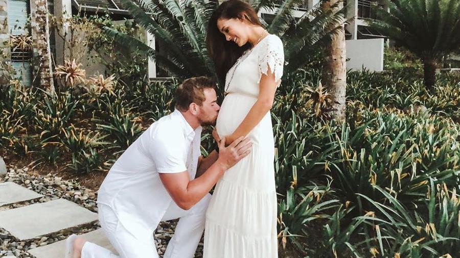 Frau von "Twilight"-Star Kellan Lutz erleidet Fehlgeburt Kellan Lutz und seine Frau Brittany haben ihr Baby im 6. Schwangerschaftsmonat verloren