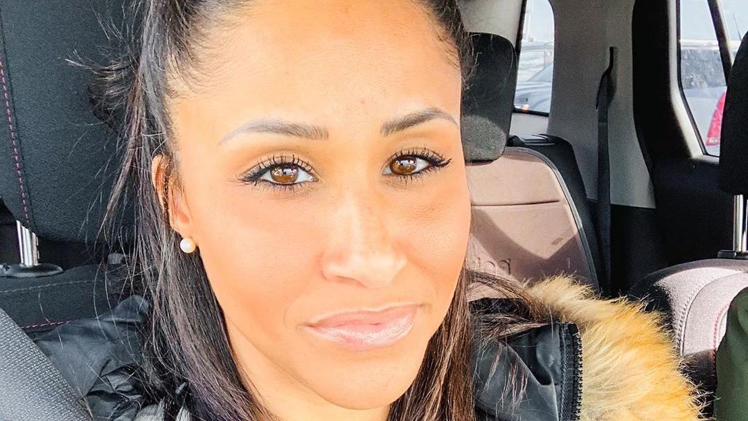 Wie Herzogin Meghan! Diese Influencerin ist ihr wie aus dem Gesicht geschnitten Greyson Regina Land sieht einfach total aus wie Herzogin Meghan