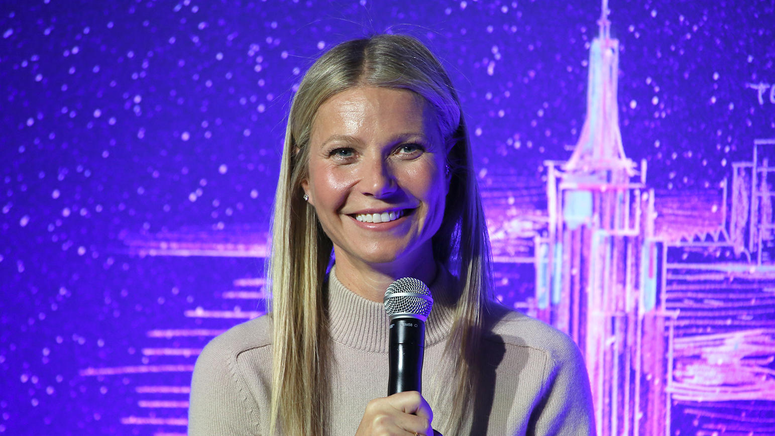 Gwyneth Paltrow teilt ungeschminkten Schnappschuss - und die Fans lieben ihn Normalerweise kennen wir Gwyneth Paltrow nur mit Make-Up