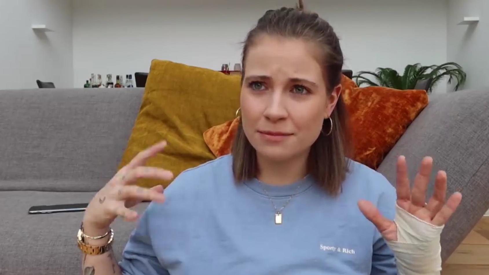 Melina Sophie erleidet Blutvergiftung wegen Tattoo Jetzt spricht der