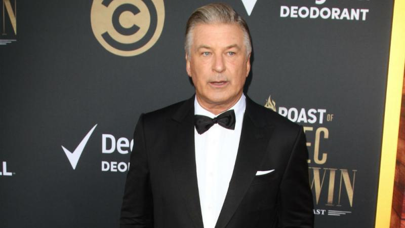 Alec Baldwin besitzt keine Jeans Alec Baldwin besitzt keine Jeans