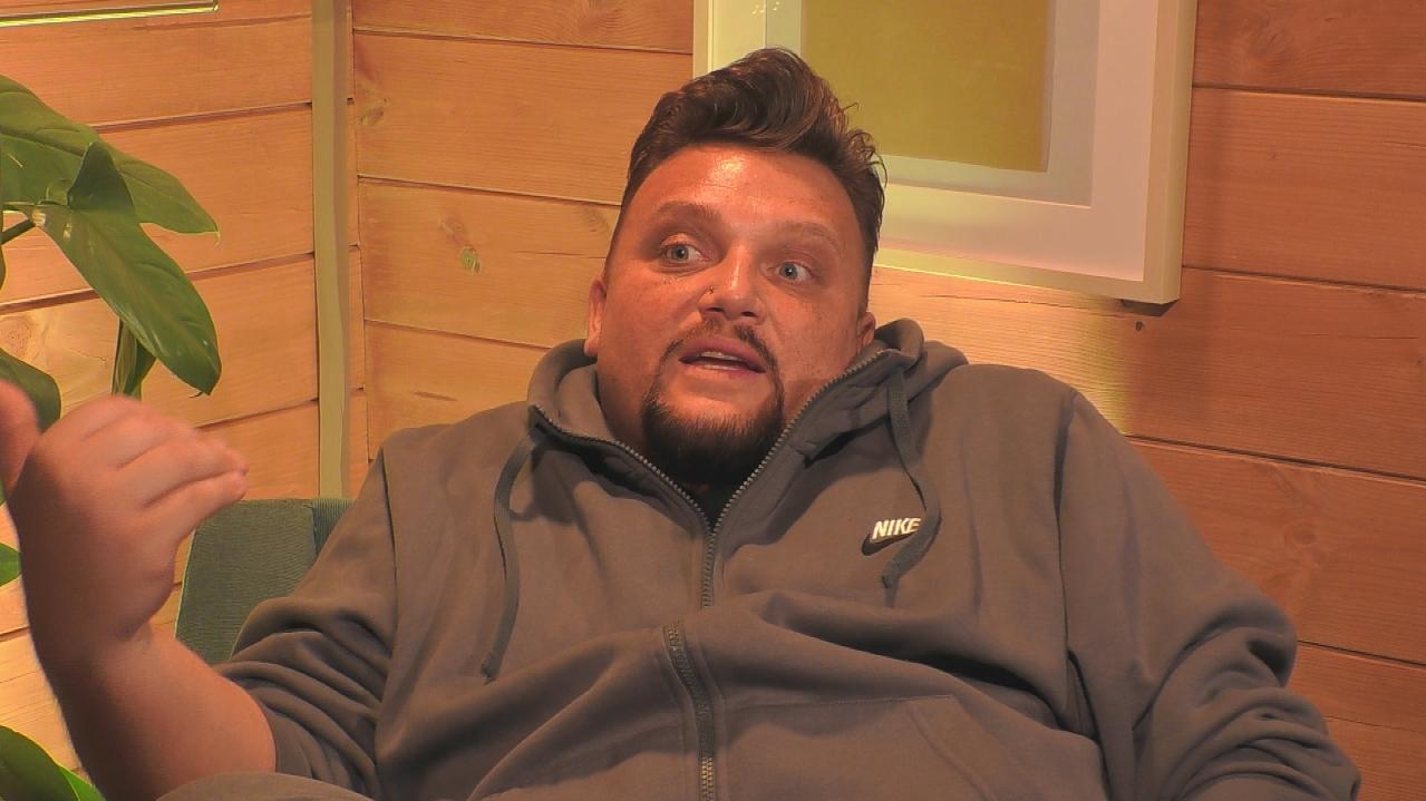 Menowin Fröhlich zieht freiwillig bei „Big Brother“ aus Menowin Fröhlich war insgesamt 14 Tage bei "Big Brother"