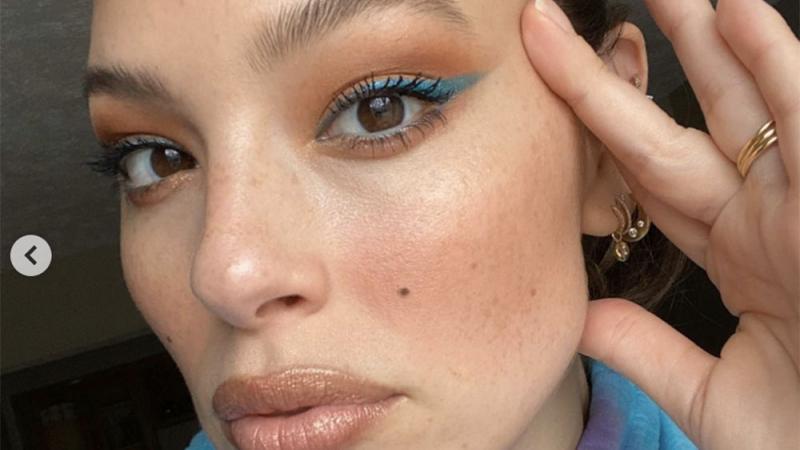 Ashley Graham: Auch in Isolation auf ihr Äußeres bedacht Ashley Graham: Auch in Isolation auf ihr Äußeres bedacht