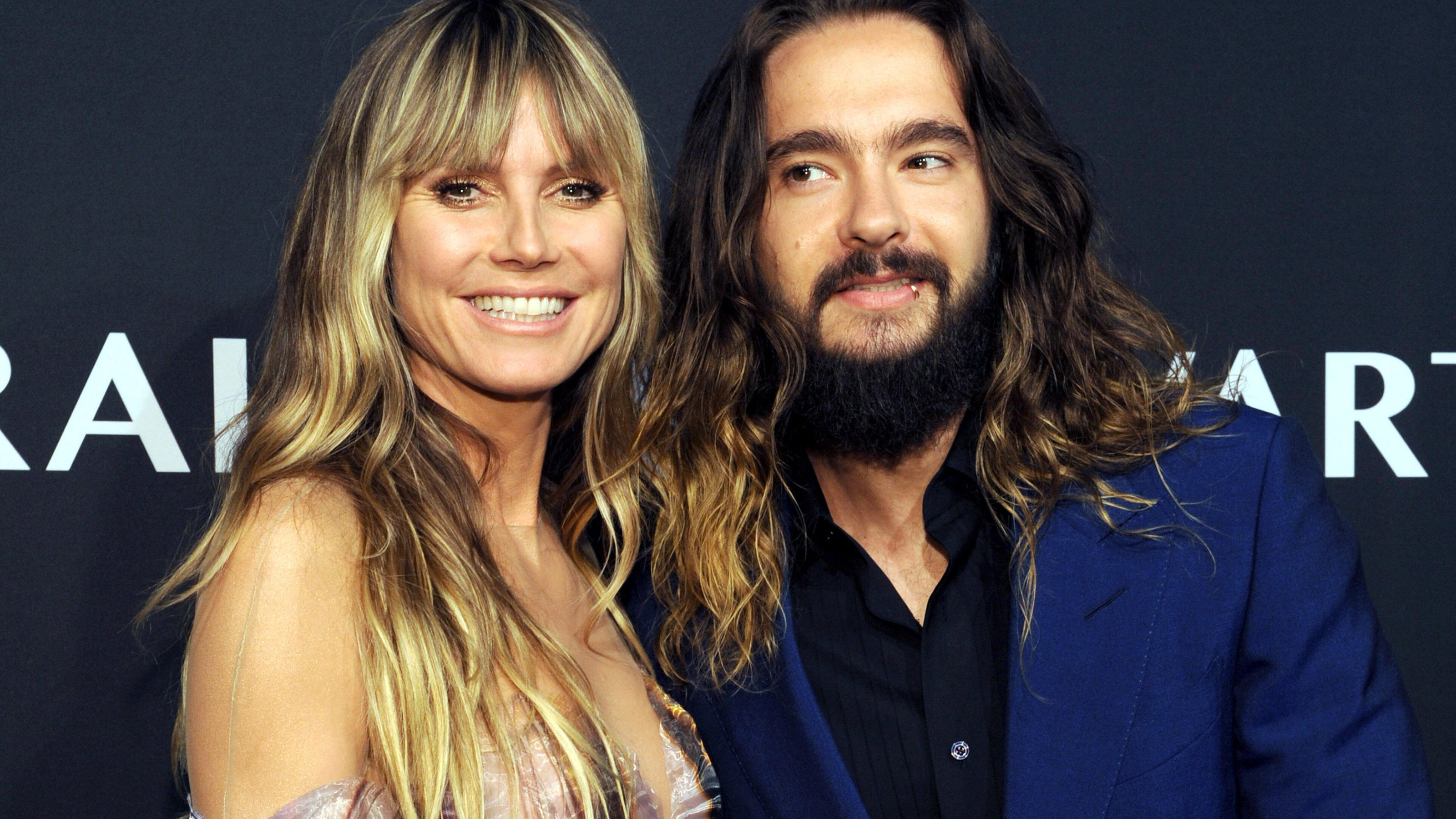 Heidi Klum schockt wieder als Horrorclown Heidi Klum und Tom Kaulitz sind echte Halloween-Fans