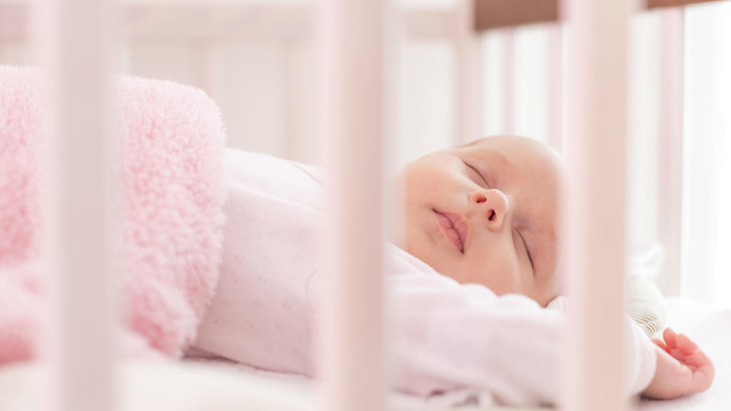 Coronavirus - Good-News-Chronik Teil 5: Gute Nachrichten in der Corona-Krise Corona: Baby Beatrice alleine auf der Intensivstation