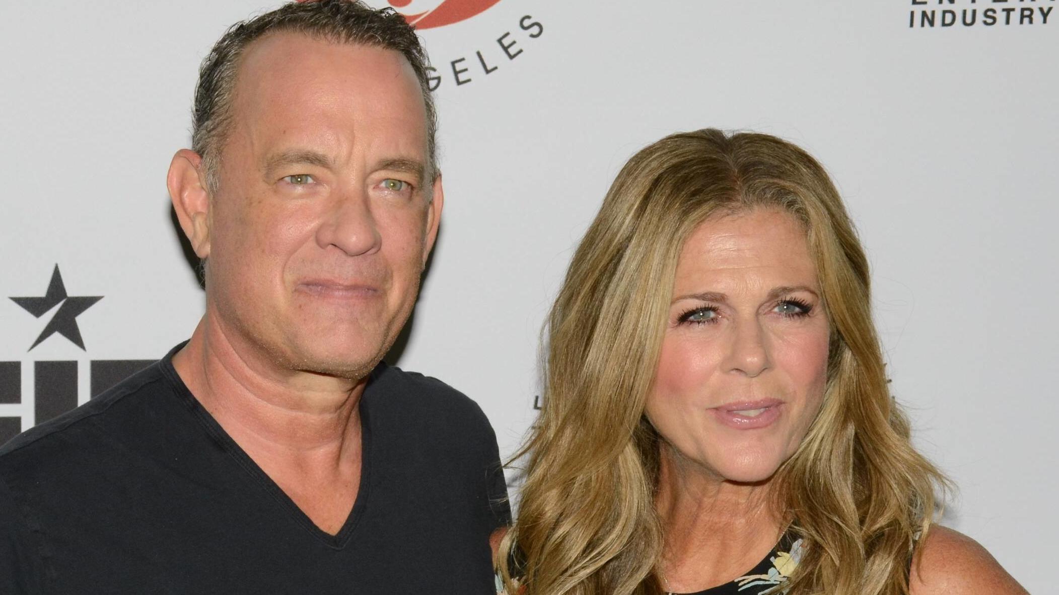 Tom Hanks spendet sein Blut für einen möglichen Coronavirus-Impfstoff Tom Hanks und Rita Wilson