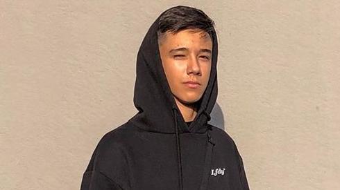 Verona Pooths Sohn Diego: Teenager zeigt seine Stahl-Muskeln Diego Pooth ist kein kleiner Junge mehr.
