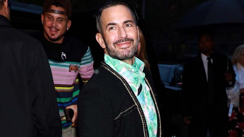 Marc Jacobs und Valentino entwarfen Kleidung für 'Animal Crossing: New Horizons' Marc Jacobs und Valentino entwarfen Kleidung für 'Animal Crossing: New Horizons'