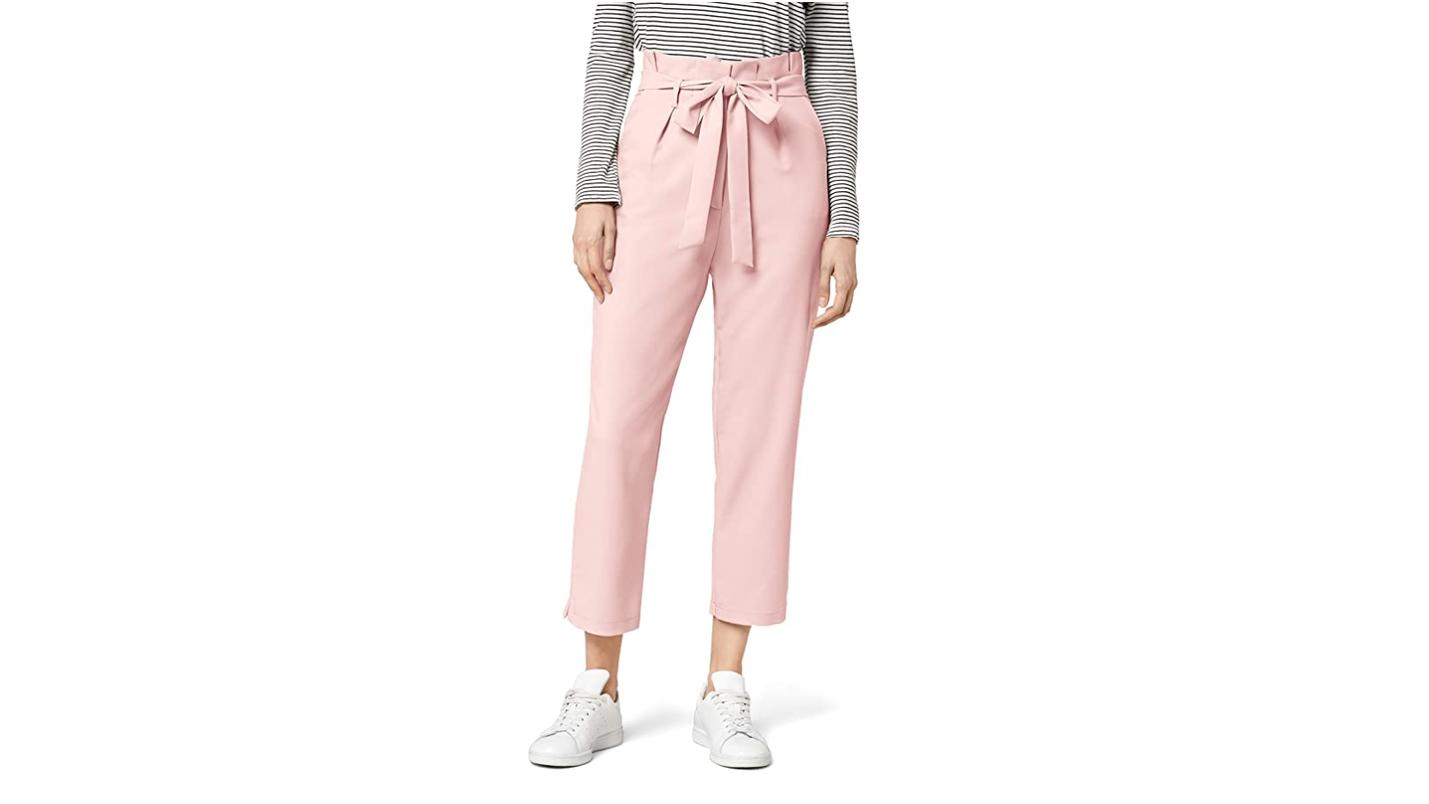 Curvy-Look der Woche: Angelina Kirsch Paperbag-Hose von find.