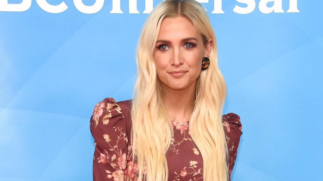 Ashlee Simpson enthüllt das Geschlecht von Baby Nummer 3 Ashlee Simpson arriving at the NBCUniversal Summer Press Day event in Universal City - May 2, 2018 - NBCUniversal Summer Press Day 2018, Universal City California United States Universal Studios Back Lot PUBLICATIONxINxGERxSUIxAUTxONLY Copyright: xO