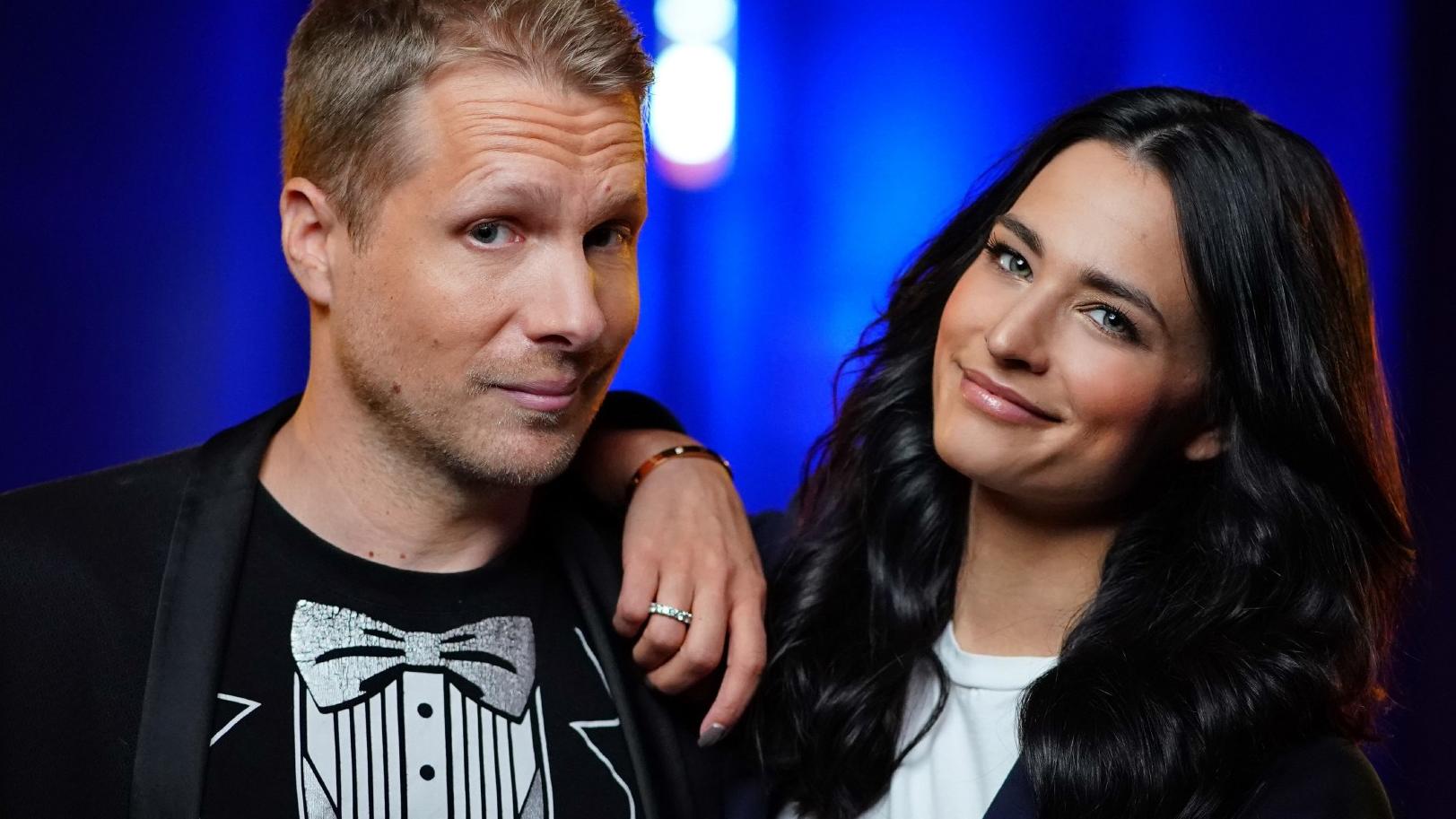 Amira Pocher wieder schwanger: Sophia Thomalla, Evelyn Burdecki & Co. gratulieren zum Nachwuchs Deutschlands schlagfertigster Entertainer Oliver Pocher moderiert erstmalig gemeinsam mit seiner Ehefrau Amira als Sidekick eine neue Late-Night-Show.Die Verwendung des sendungsbezogenen Materials ist nur mit dem Hinweis und Verlinkung auf TVNOW gest
