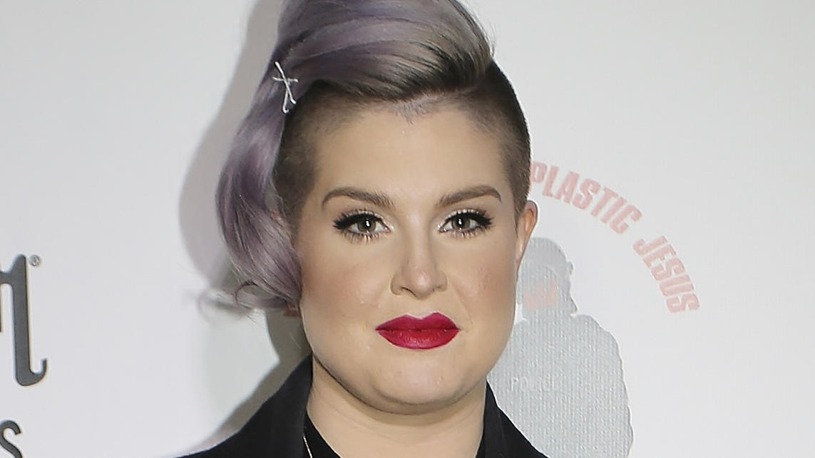Kelly Osbourne und ihr Hund Oat im Partnerlook Kelly Osbourne attends a Billy Morrison and Plastic Jesus event in Los Angeles, California, USA.