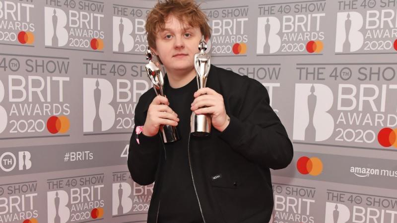 Lewis Capaldi: Meine Haare sind braun! Lewis Capaldi: Meine Haare sind braun!