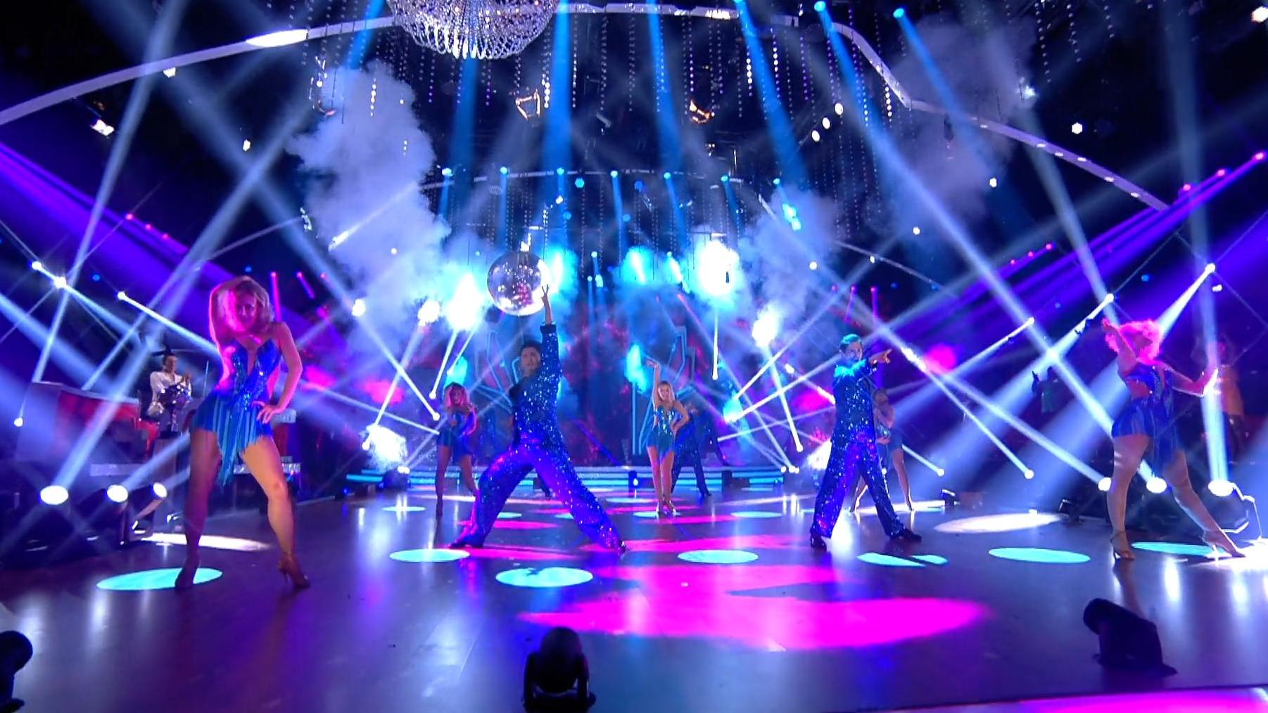 "Die große Profi-Challenge": Diese Choreos zeigen Renata Lusin & Co. Am 29. Mai gehört das "Let's Dance"-Parkett alleine den Profitänzern.