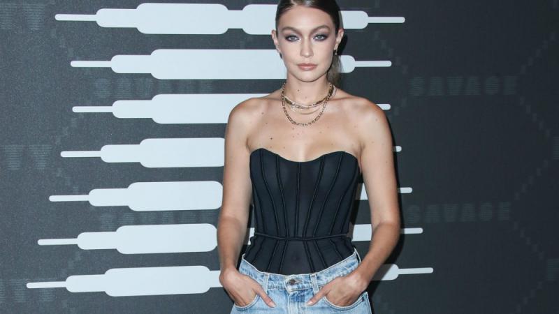 Gigi Hadid: 'Untröstlich' wegen George Floyds Tod Gigi Hadid: 'Untröstlich' wegen George Floyds Tod