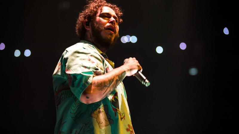 Post Malone: Tommy Lee am Schlagzeug Post Malone: Tommy Lee am Schlagzeug