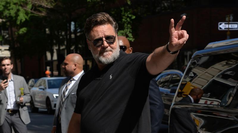 Russell Crowe: Ohne seine Söhne im australischen Outback Russell Crowe: Ohne seine Söhne im australischen Outback
