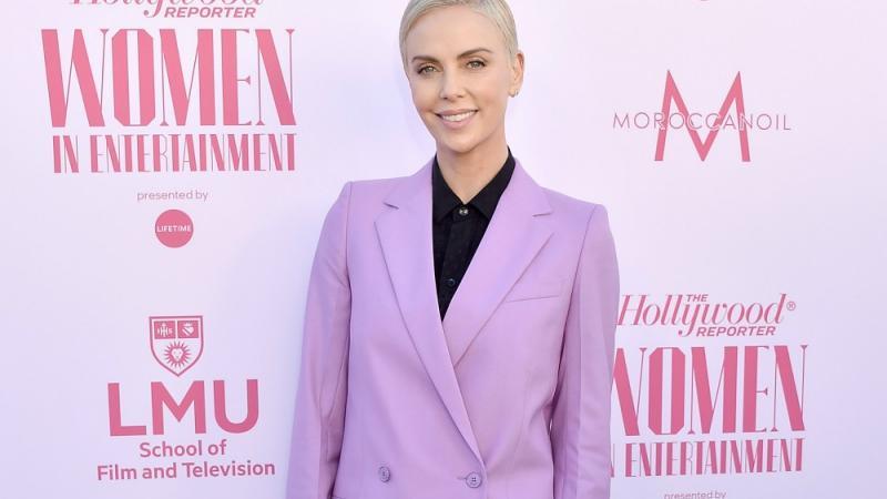 Charlize Theron verteidigt Single-Dasein Charlize Theron verteidigt Single-Dasein