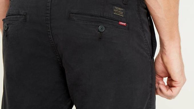 5 Essentials, die den Style eines Mannes sofort verbessern Chino