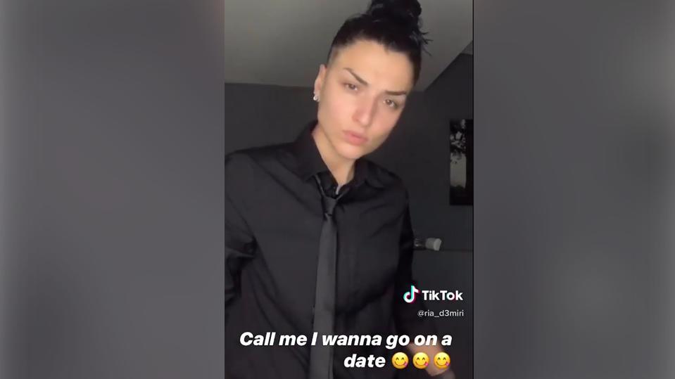 Lilly Becker bittet lesbischen TikTok-Star um ein Date Lilly Becker scheint TikTokerin ria_d3miri gut zu gefallen.
