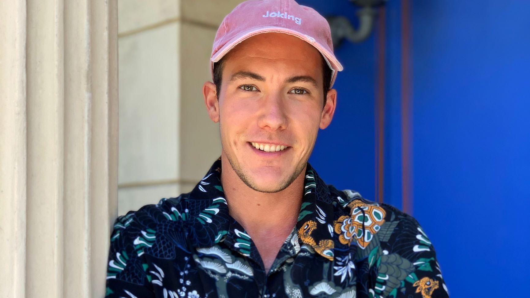 Neu-Papa und Transgender-Schauspieler Brix Schaumburg gibt Baby-Update Brix Schaumburg steht aktuell für „Sunny – Wer bist du wirklich?“ vor der Kamera.