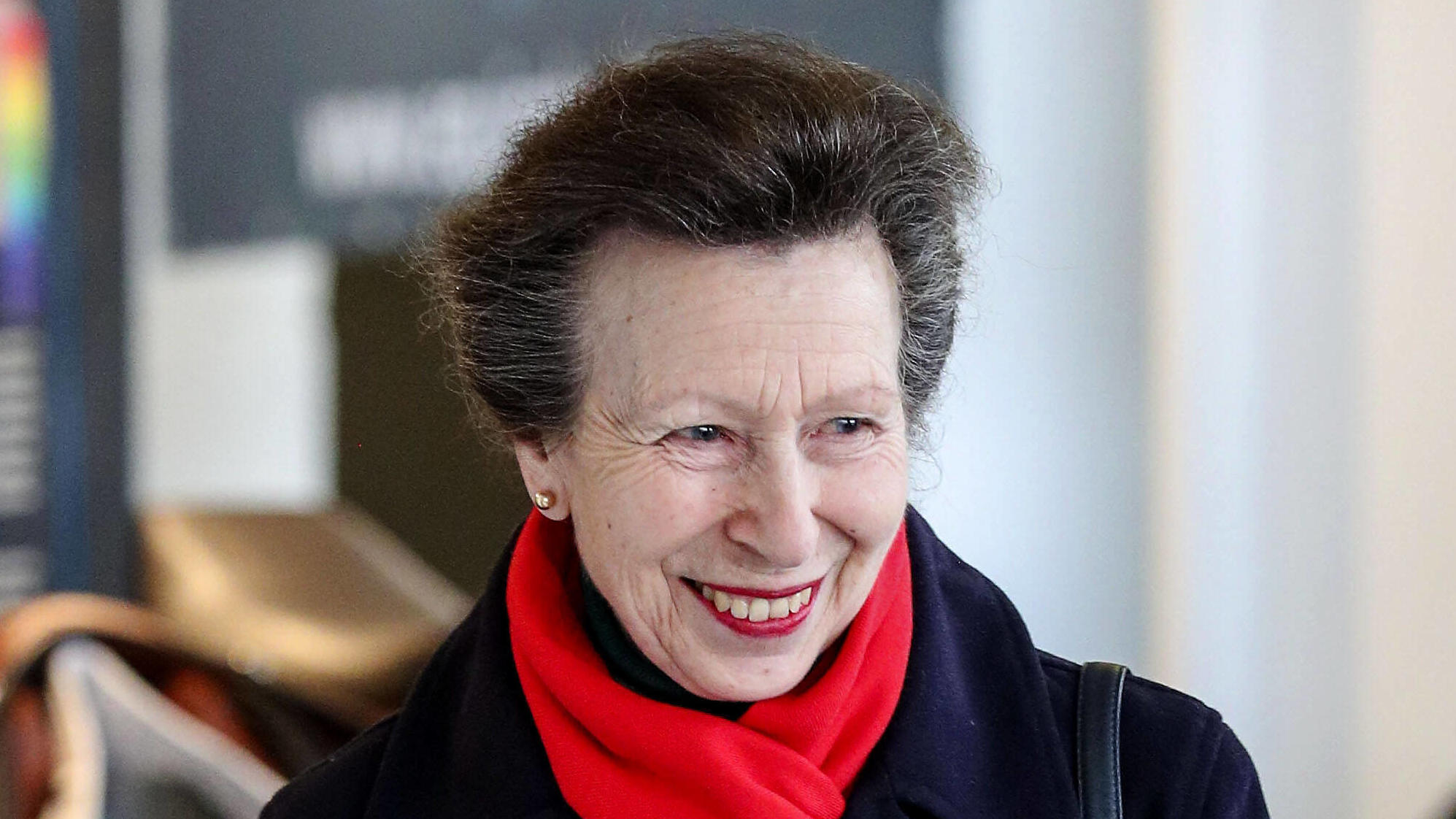 Für ihr Haarstyling benötigt Prinzessin Anne „nur zehn Minuten“ Prinzessin Anne benötigt für ihr Haarstyling nicht viel Zeit.