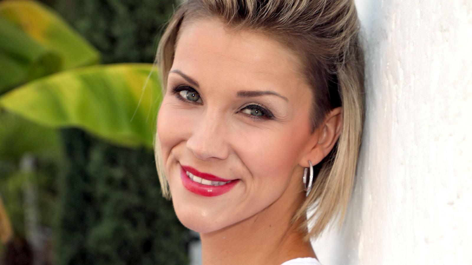 Ex-DSDS-Star Anna-Maria Zimmermann: So lautet der Name von Baby Nummer 2 Anna-Maria Zimmermann ist zum zweiten Mal Mama geworden.