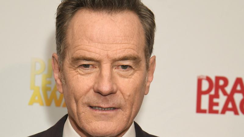 Bryan Cranston: Froh, nur leichte Corona-Symptome gehabt zu haben Bryan Cranston: Froh, nur leichte Corona-Symptome gehabt zu haben
