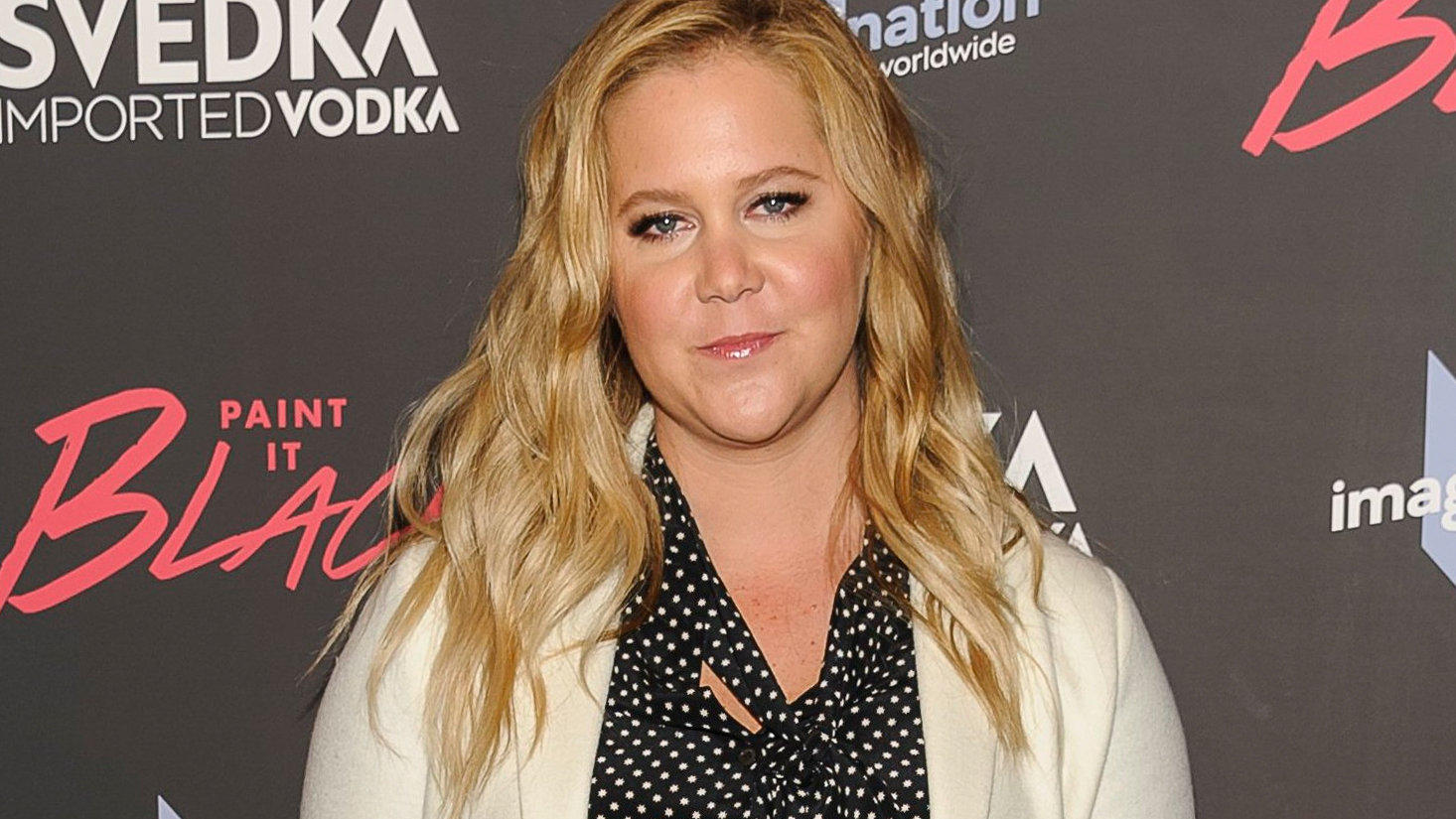 Trotz Kinderwunsch: Amy Schumer gibt Familienplanung vorerst auf Amy Schumer ist im Mai 2019 zum ersten Mal Mama geworden.