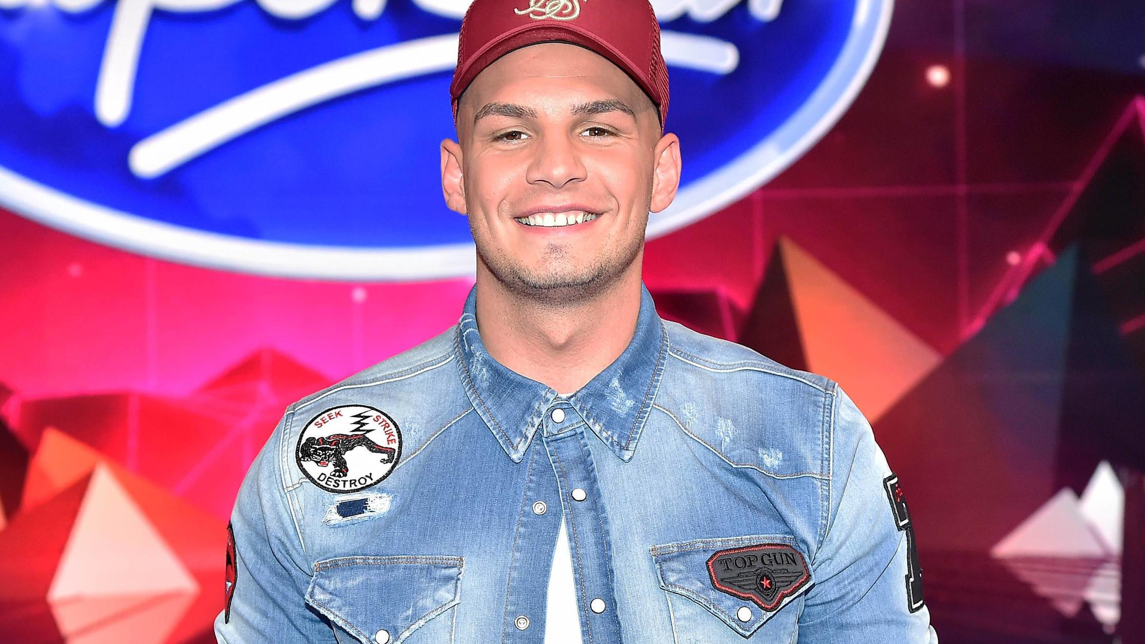 Pietro Lombardi rechnet an seinem 29. Geburtstag mit sich selbst ab Pietro Lombardi schaut mit 29 Jahren auf sein Leben zurück.