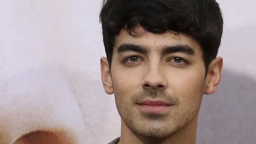 Popstar Joe Jonas schwärmt von seinem Leben als Vater Joe Jonas spricht über sein neues Leben als Vater.
