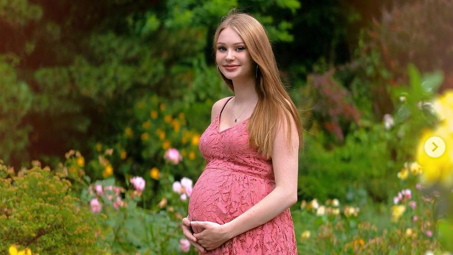 TikTok-Star Jasi gibt XXL-Update aus ihrem Mama-Alltag Jasi_xx3
